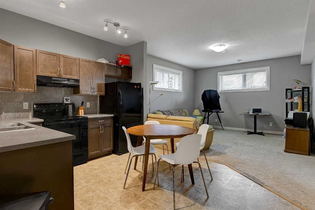 10138 85A Street  - Photo 21