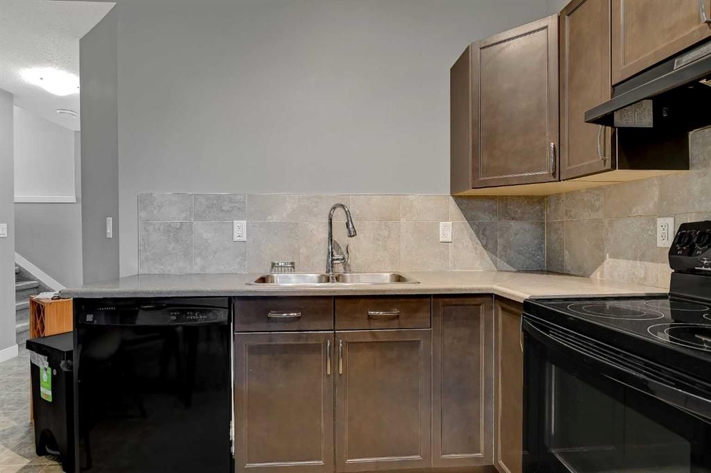 10138 85A Street  - Photo 24