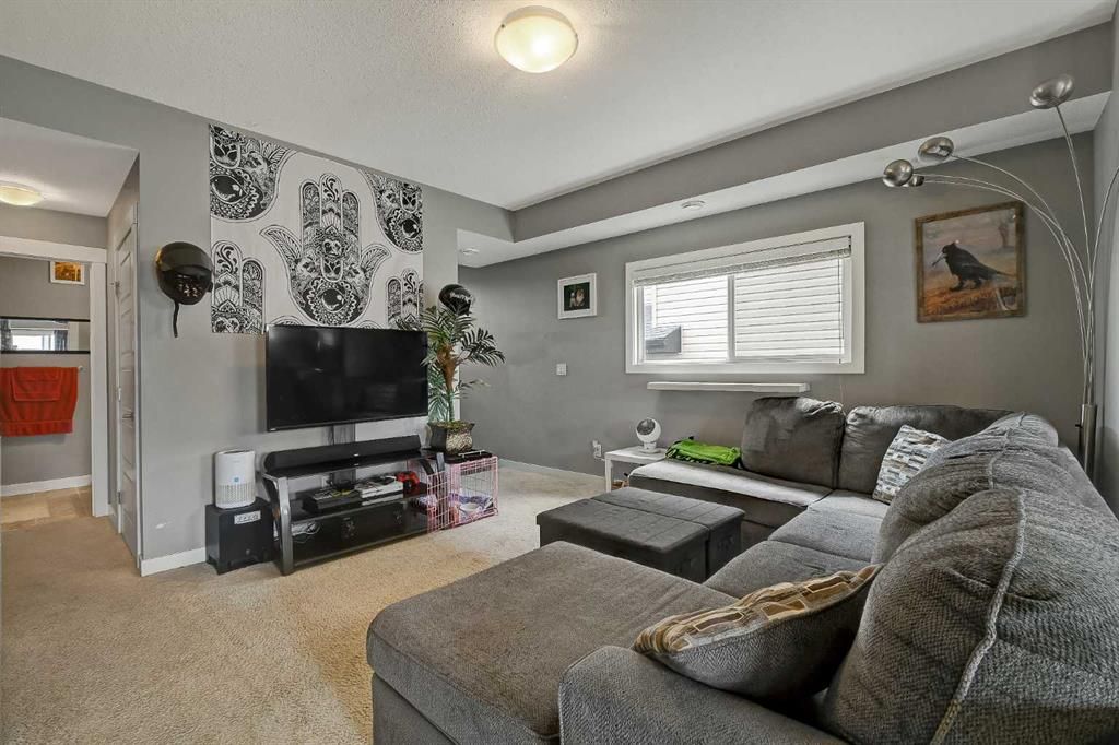 10138 85A Street  - Photo 6