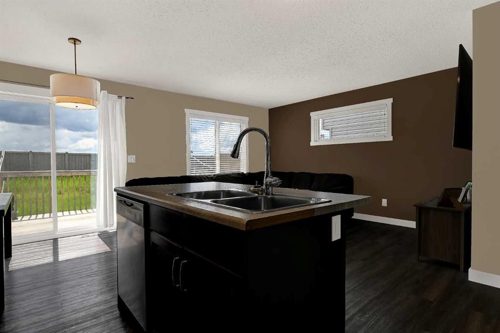 8445 101 Avenue  - Photo 7