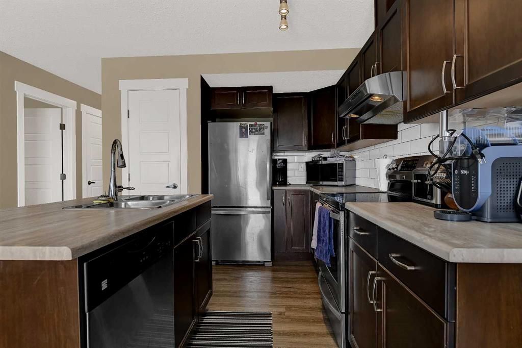 8445 101 Avenue  - Photo 8