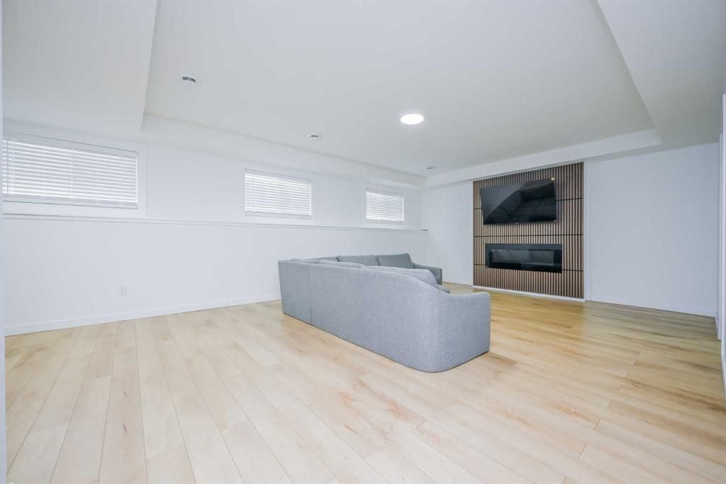 9086 81 Avenue  - Photo 20