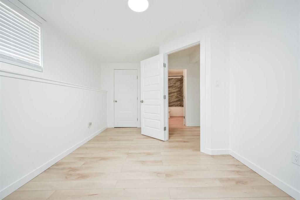 9086 81 Avenue  - Photo 26