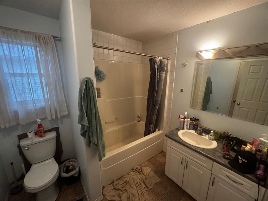 6313 88A Street  - Photo 7
