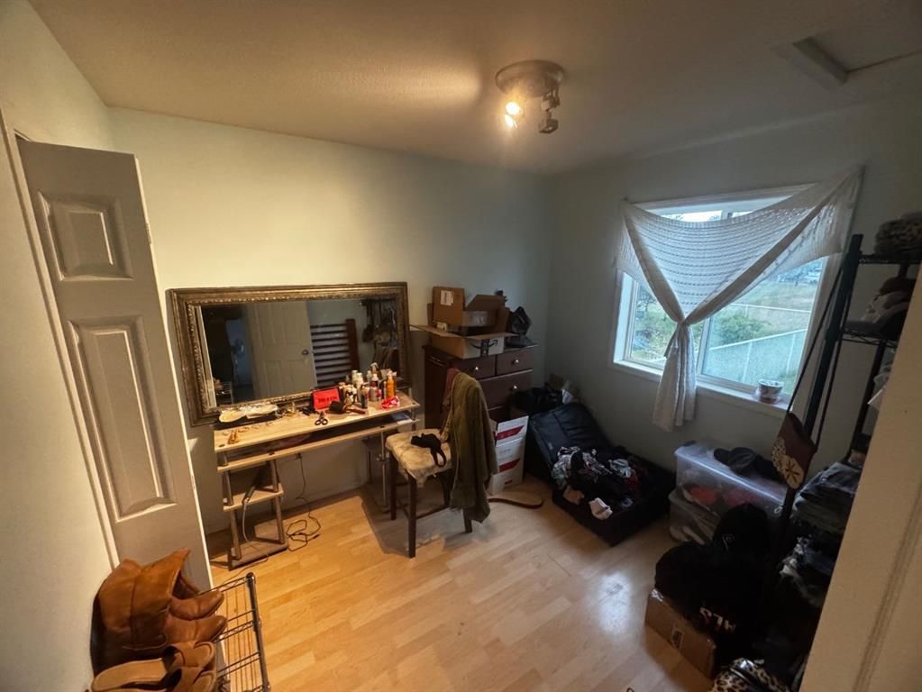 6313 88A Street  - Photo 8