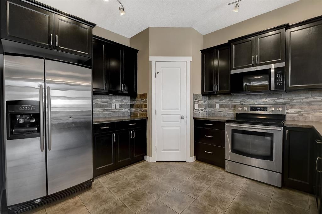 14916 102A Street  - Photo 7