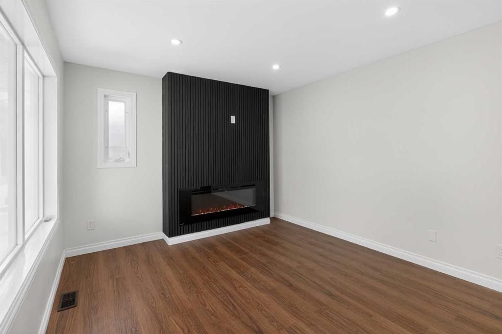 9204 100 Street  - Photo 5
