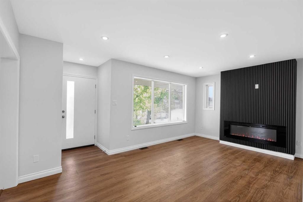 9204 100 Street  - Photo 6