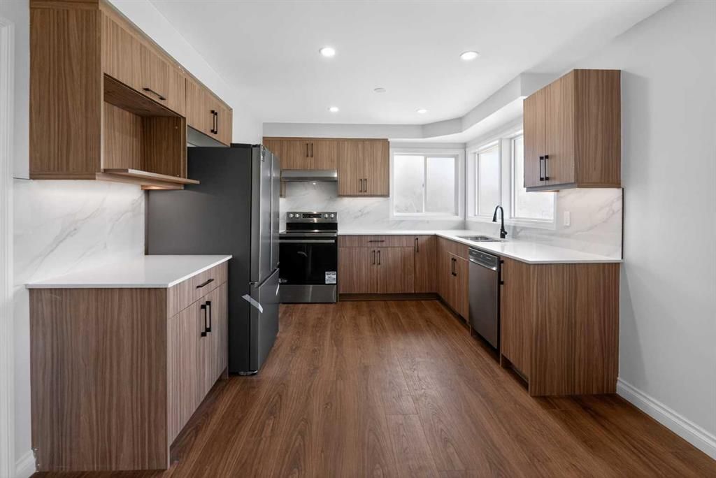 9204 100 Street  - Photo 9
