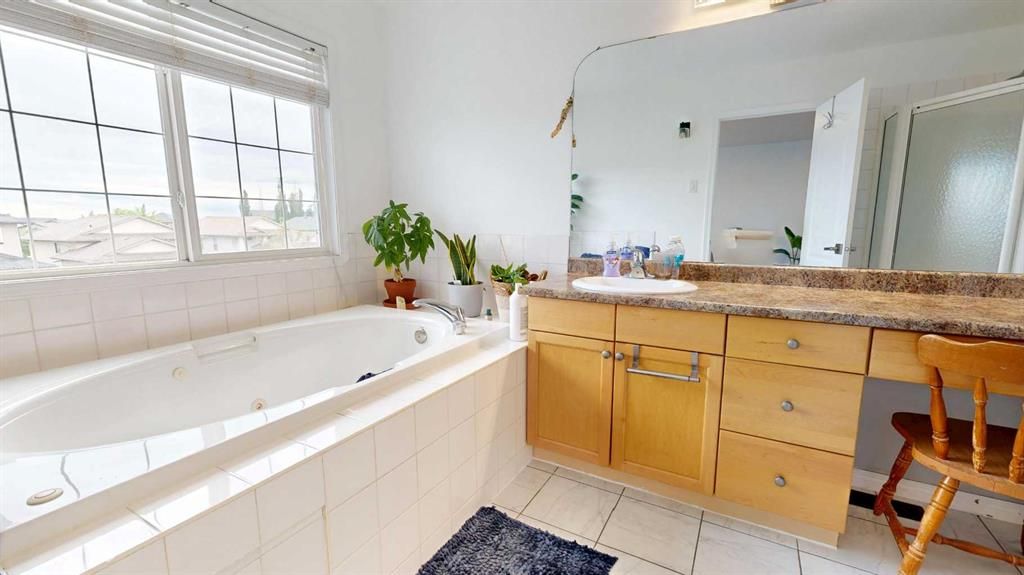 10233 Landing Drive  - Photo 24