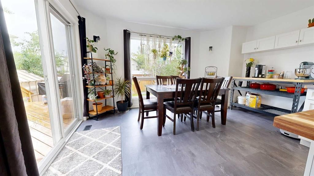 10233 Landing Drive  - Photo 9