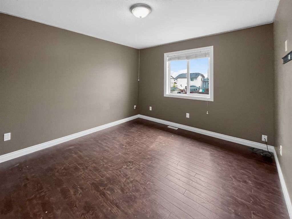 10256 85 Street  - Photo 12