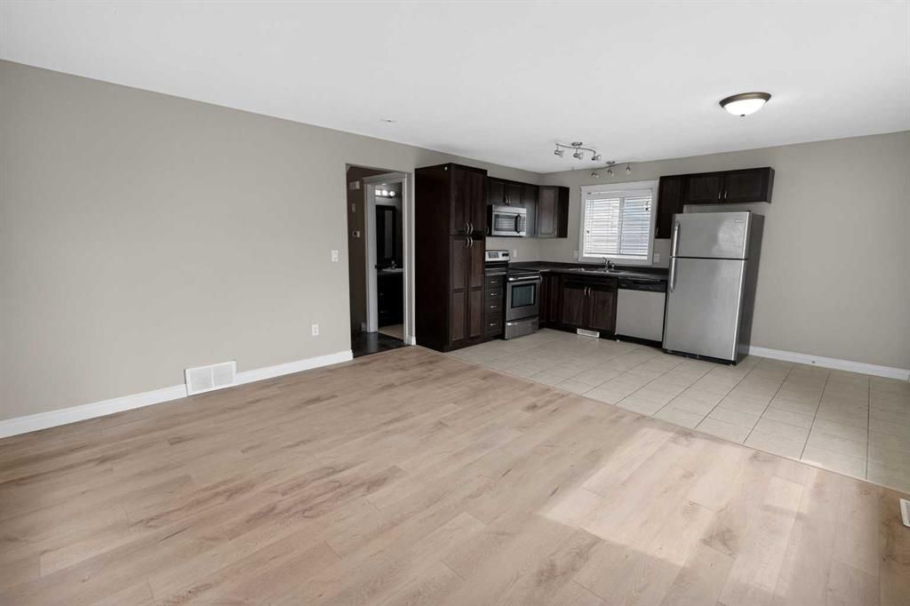 10256 85 Street  - Photo 19