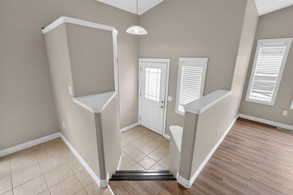 10256 85 Street  - Photo 3