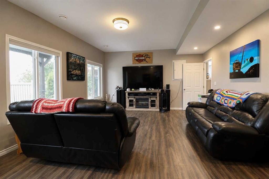 10203 93 Avenue   - Photo 26