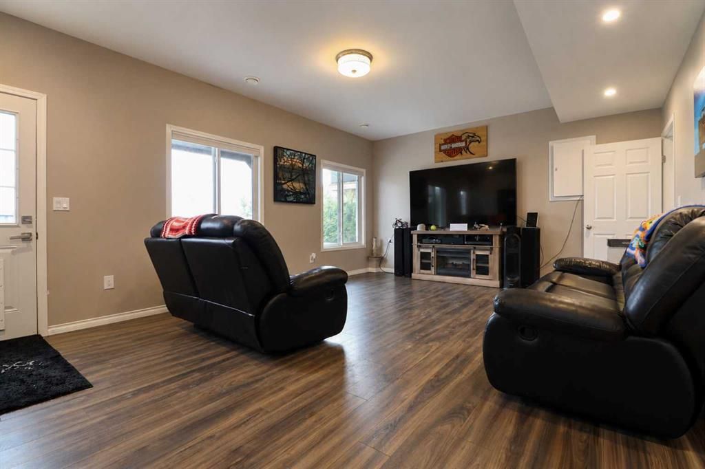 10203 93 Avenue   - Photo 27