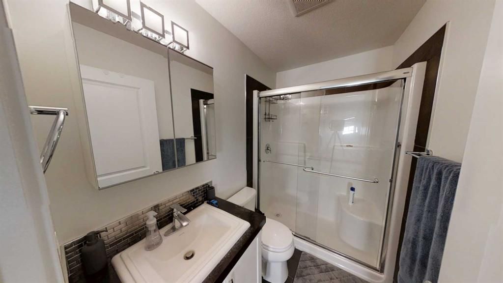 8758 72 Avenue  - Photo 15