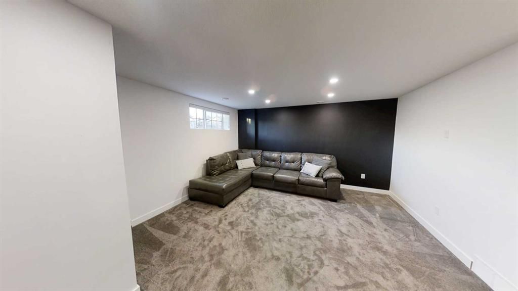 8758 72 Avenue  - Photo 17