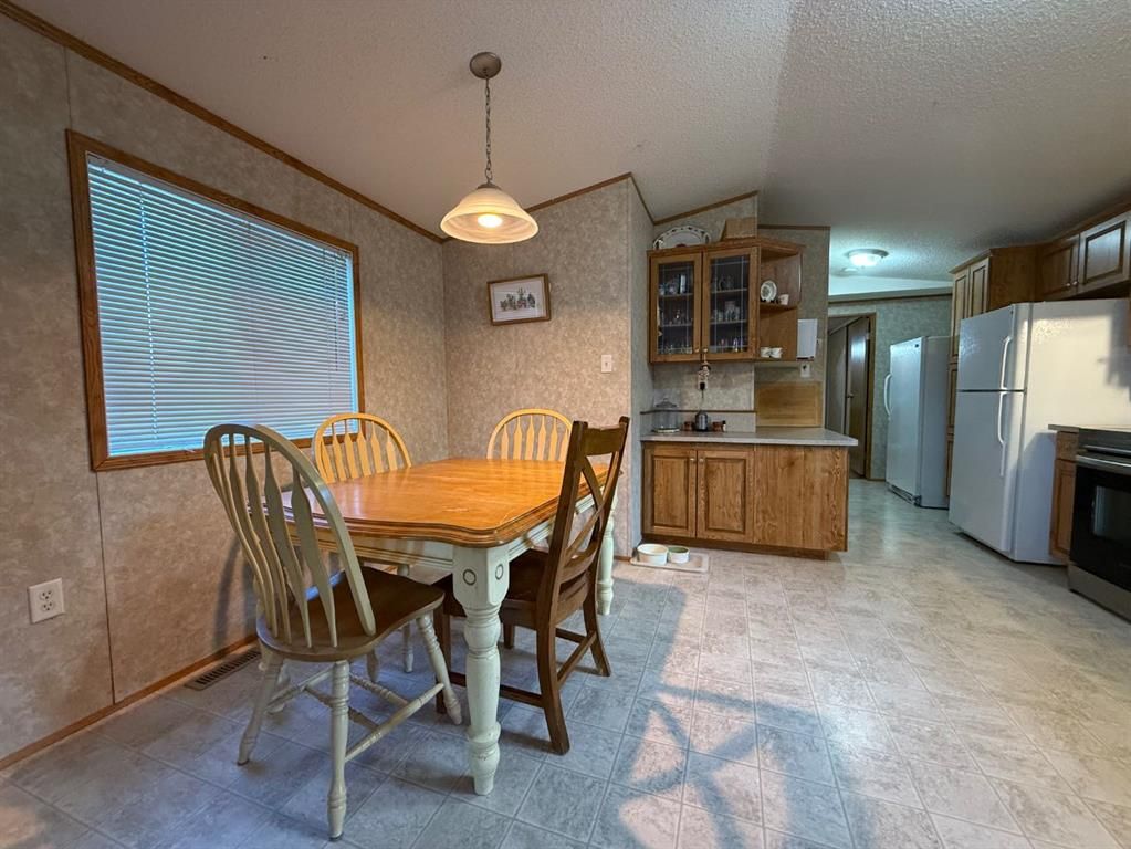 9005 90 Avenue  - Photo 14