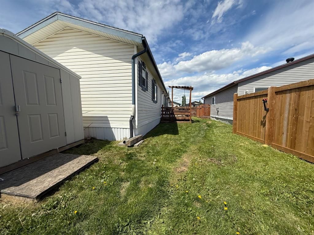 9005 90 Avenue  - Photo 28