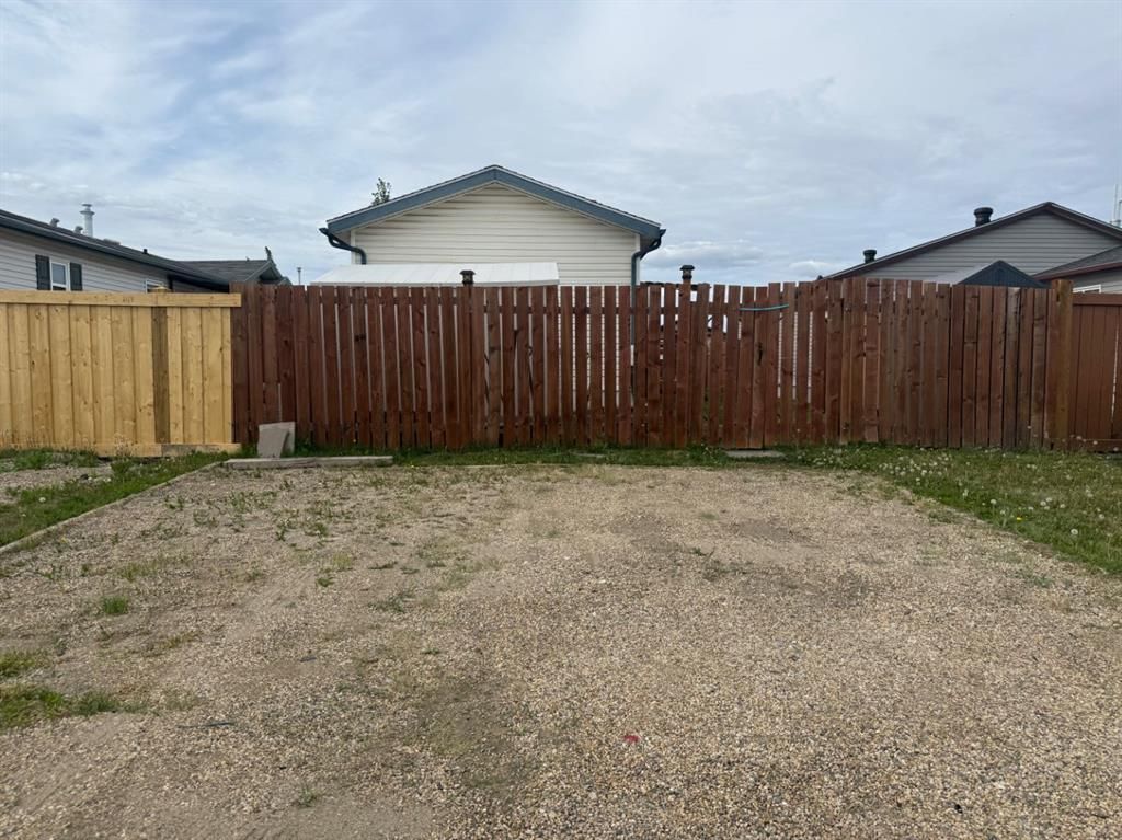 9005 90 Avenue  - Photo 31
