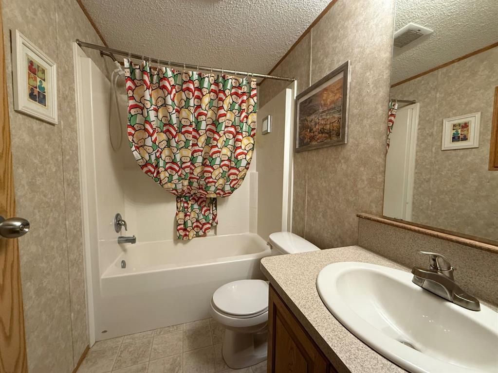 9005 90 Avenue  - Photo 5