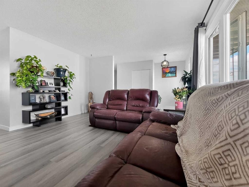 9704 94 Avenue  - Photo 10