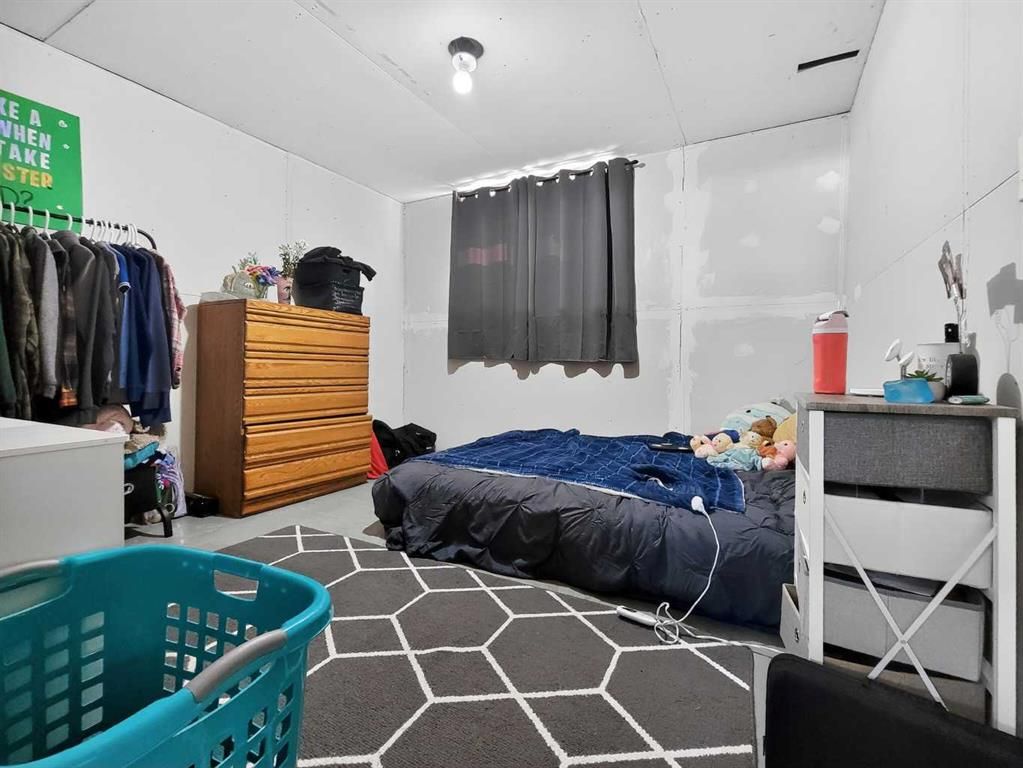 9704 94 Avenue  - Photo 32