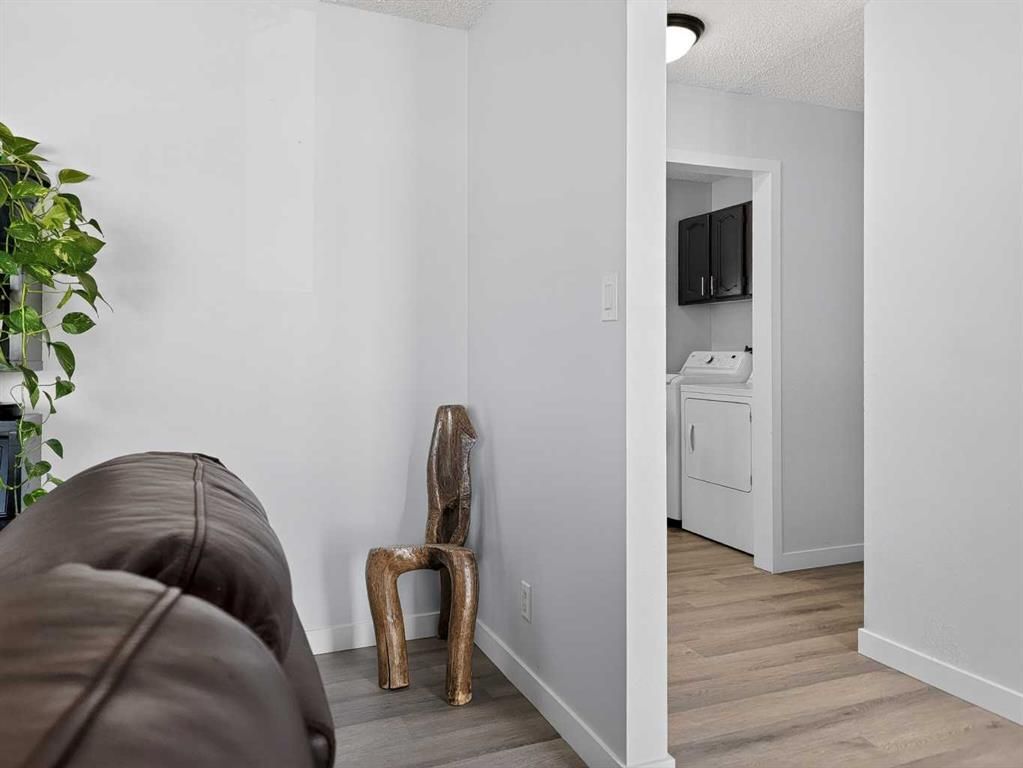 9704 94 Avenue  - Photo 6