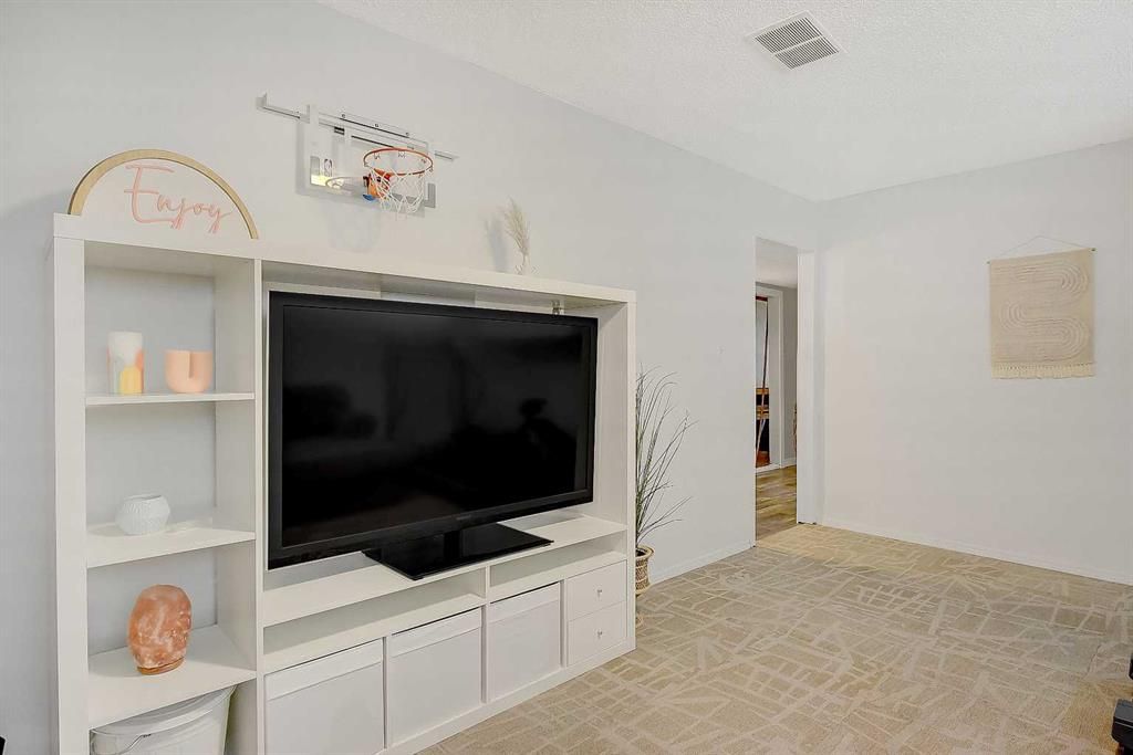 11219 92B Street  - Photo 33
