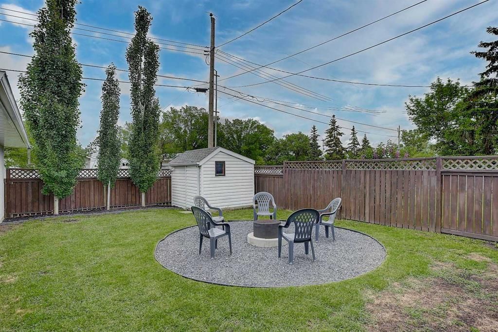 11219 92B Street  - Photo 6