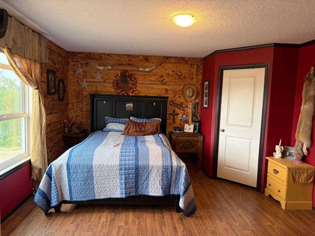 63072 Township Road 733.3   - Photo 11