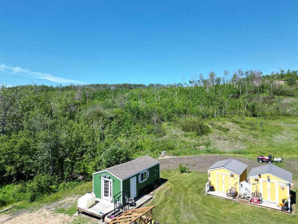 63072 Township Road 733.3   - Photo 23