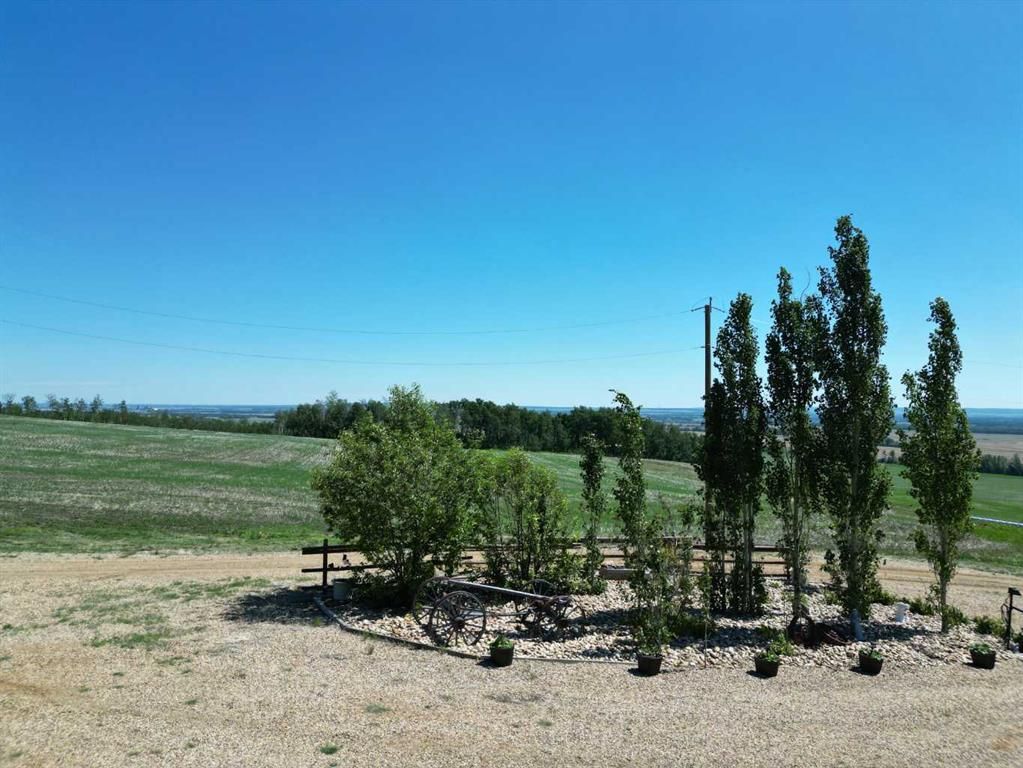 63072 Township Road 733.3   - Photo 28