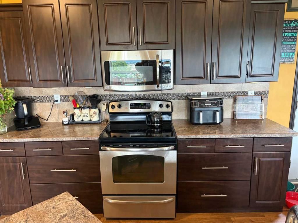63072 Township Road 733.3   - Photo 5