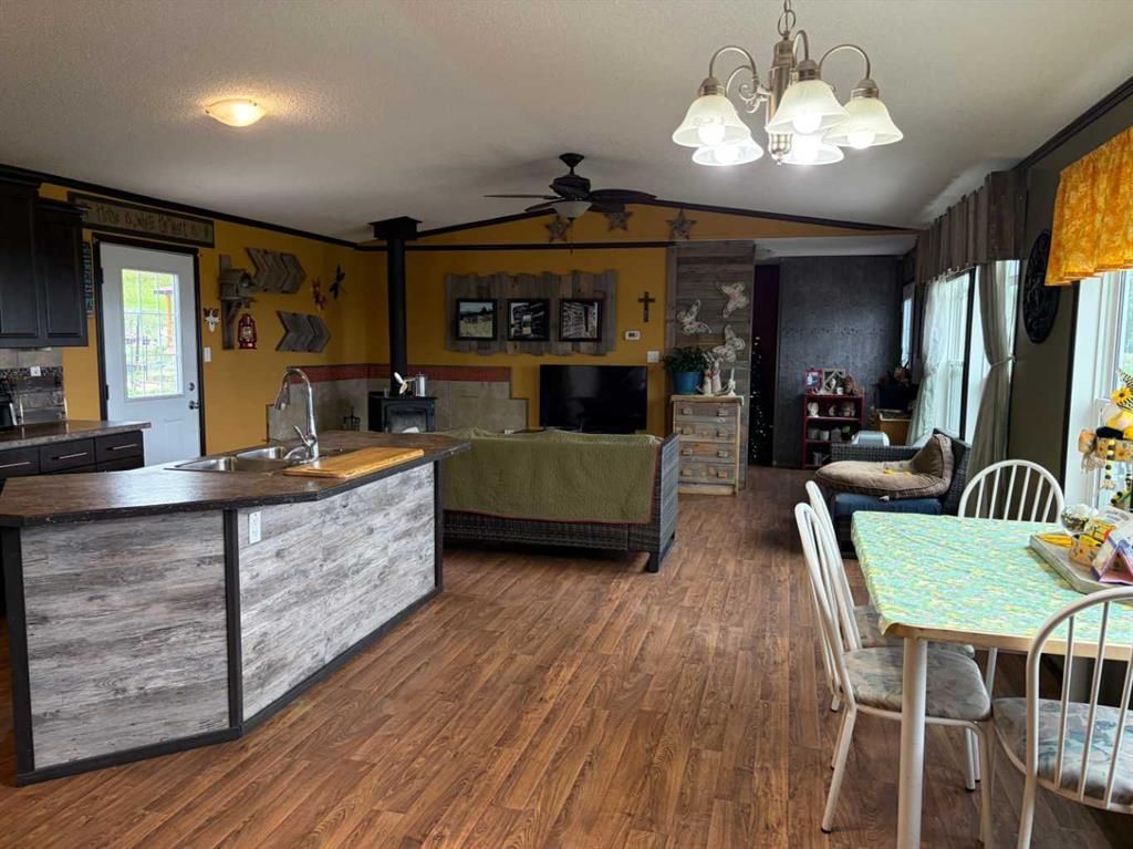 63072 Township Road 733.3   - Photo 7