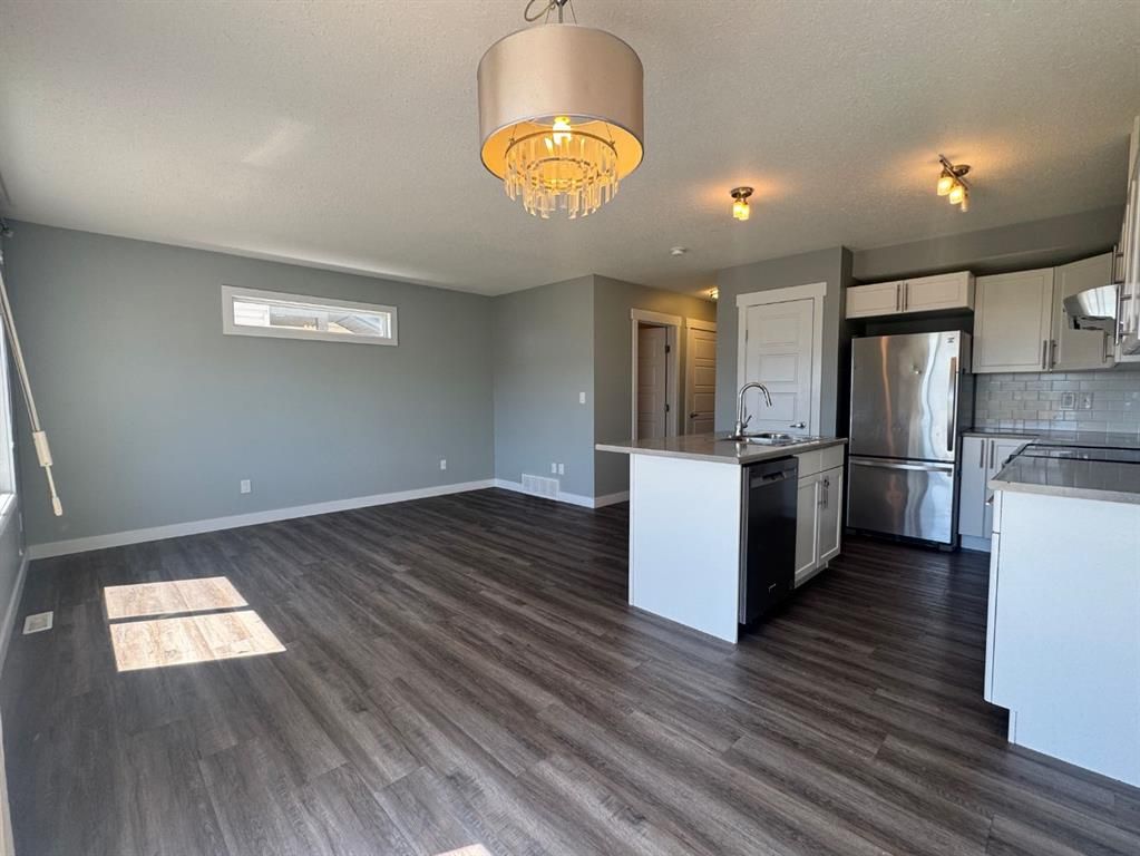 8453 101 Street  - Photo 15