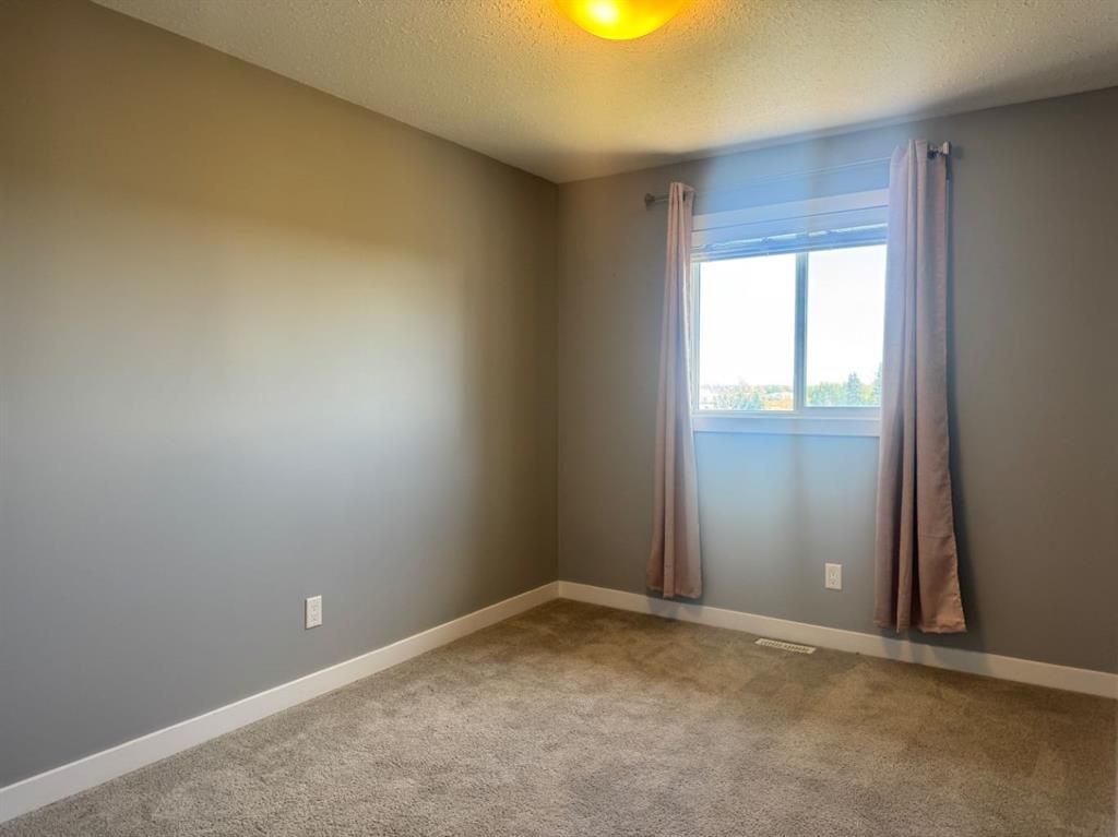 8453 101 Street  - Photo 26