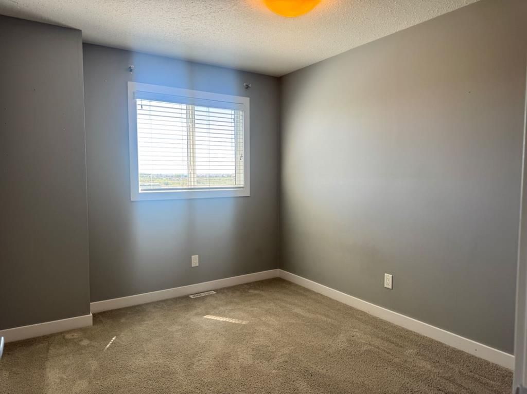 8453 101 Street  - Photo 28