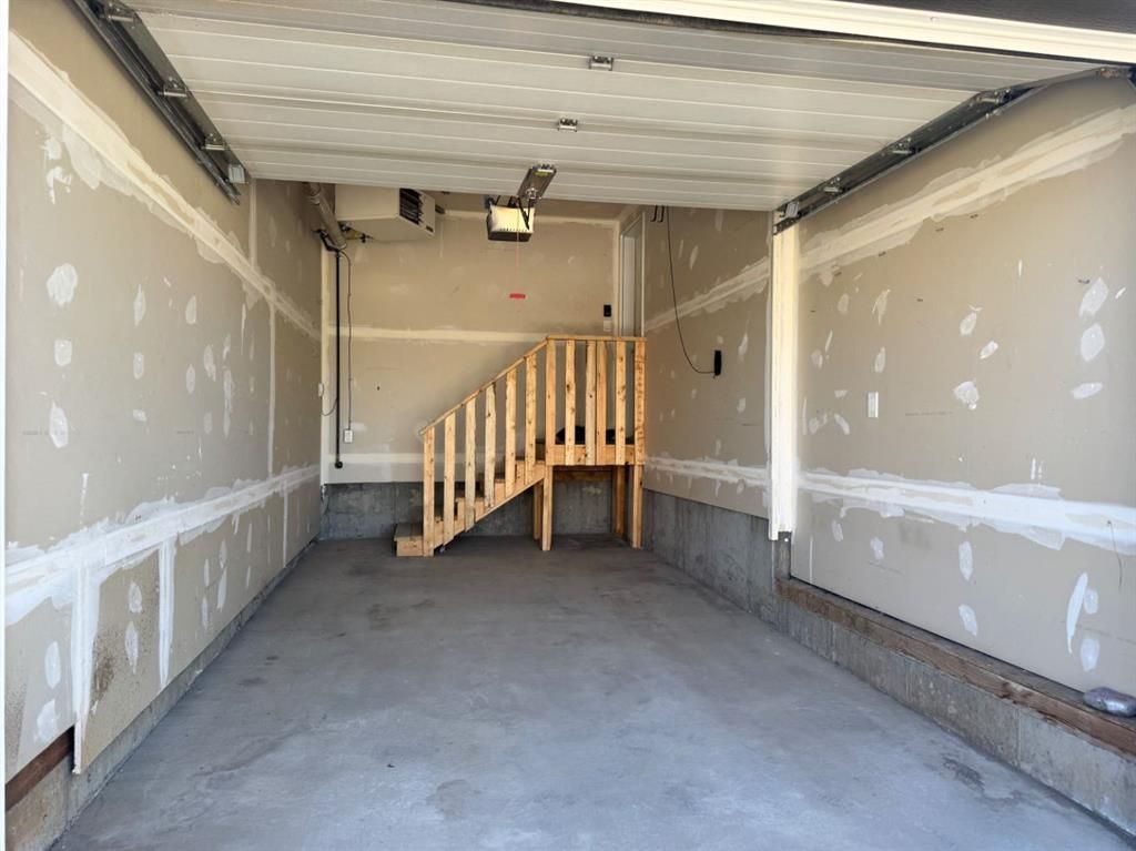 8453 101 Street  - Photo 40