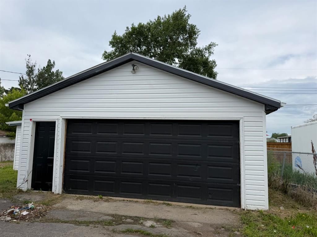 9908 103 Avenue  - Photo 13