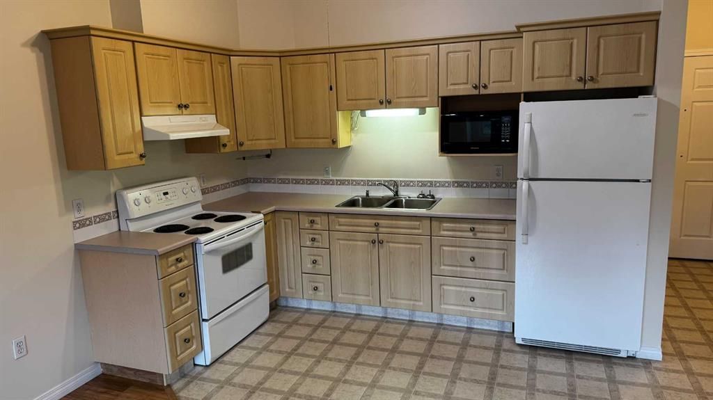 226, 10402 111 Street  - Photo 14