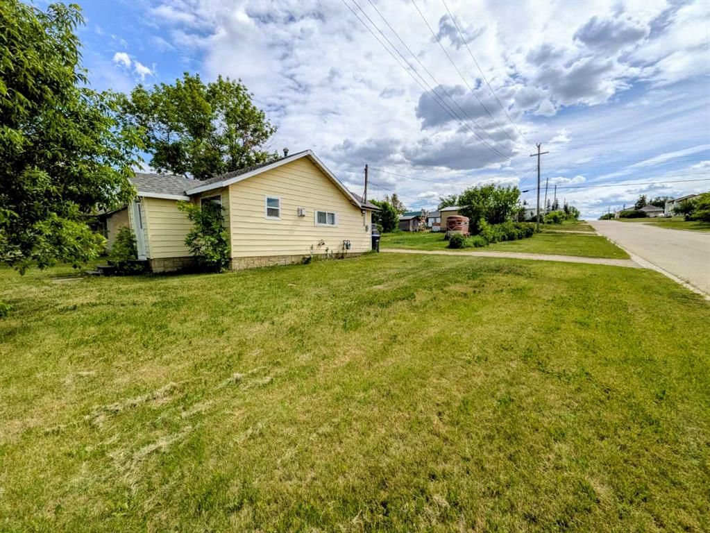 4824 47 Avenue  - Photo 27
