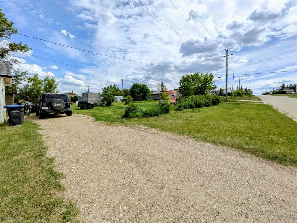 4824 47 Avenue  - Photo 31