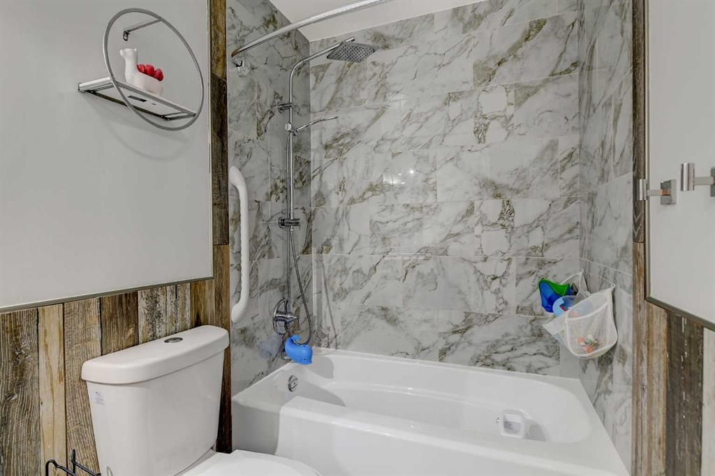 7818 Mission Heights Drive  - Photo 32