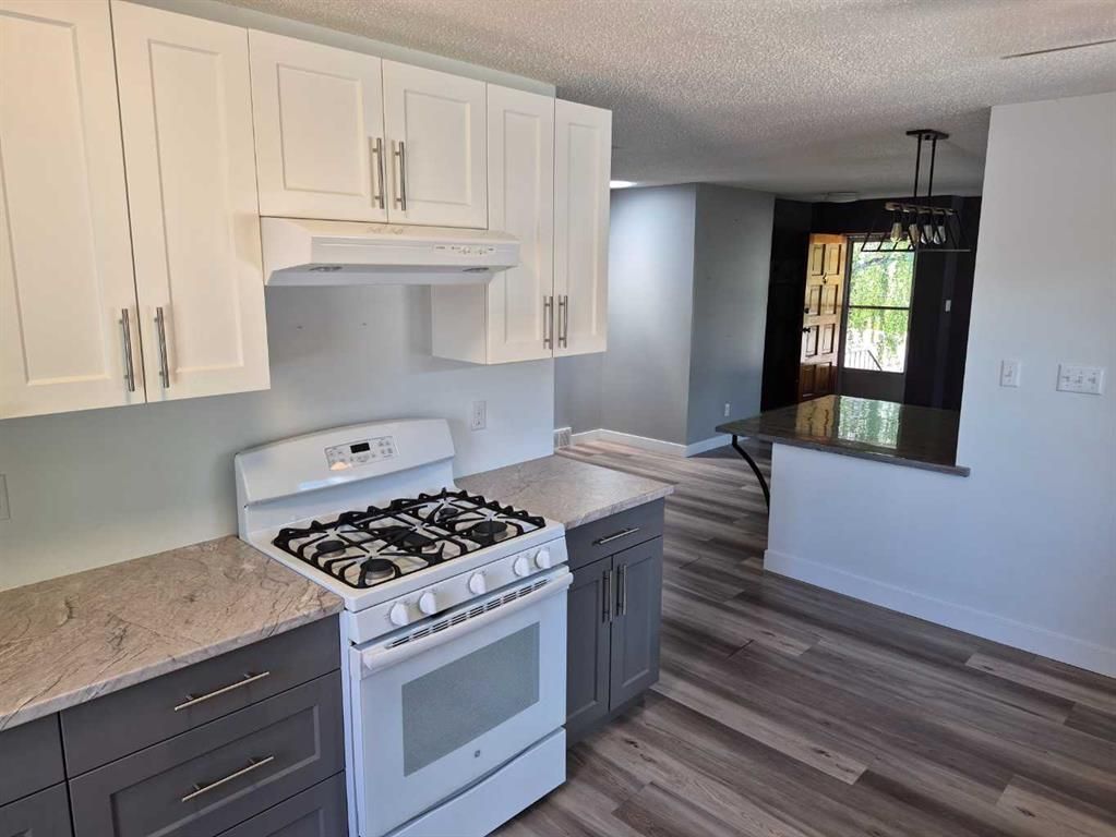 8525 95 Street  - Photo 13