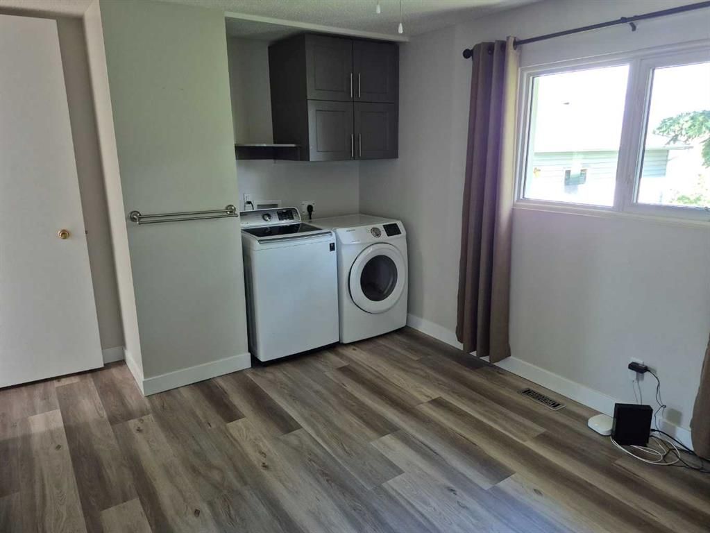 8525 95 Street  - Photo 24