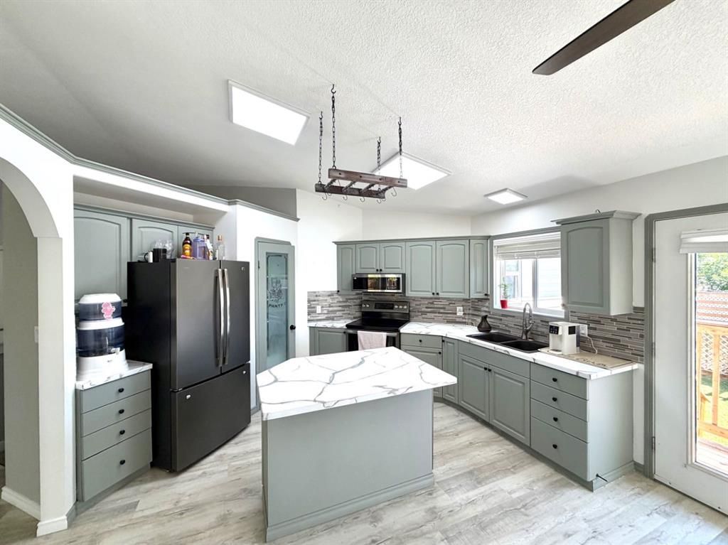 11917 107 Street  - Photo 16