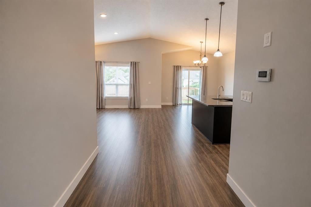8722 Willow Drive  - Photo 14