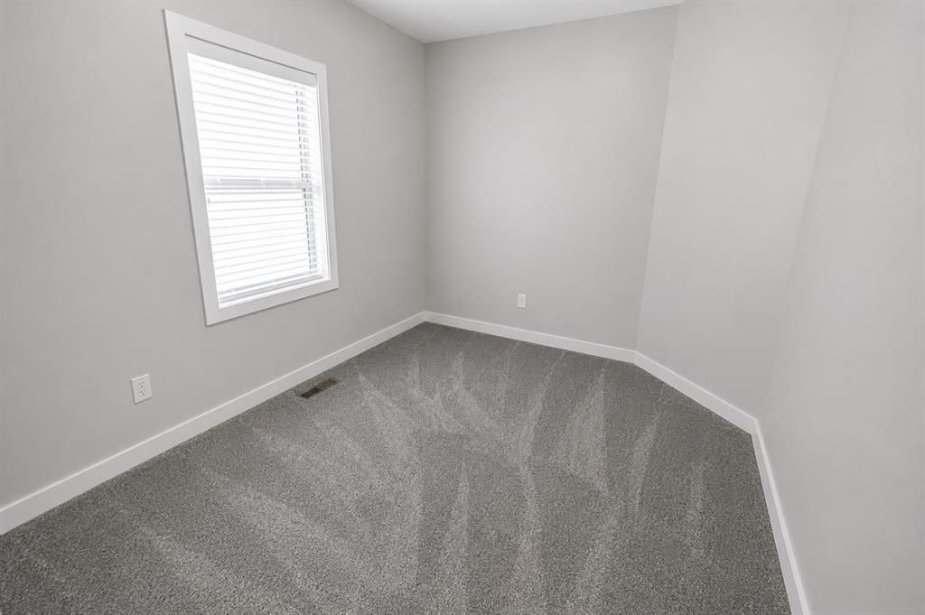 8722 Willow Drive  - Photo 20